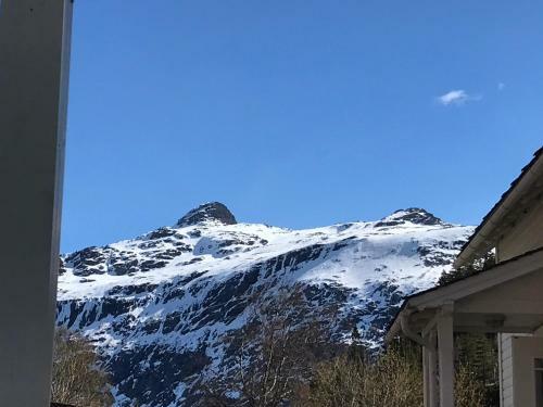 Trolltunga Skjeggedal