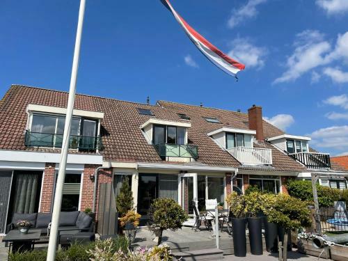 Guesthouse Bednboot Met Terras Aan Het Water