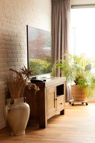 Guesthouse Bednboot Met Terras Aan Het Water