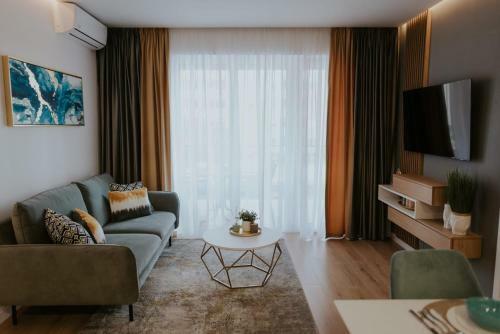 Luxury Apartment Iosia Residence