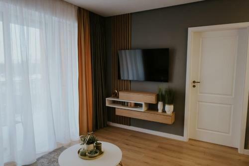 Luxury Apartment Iosia Residence