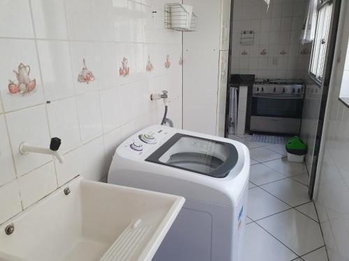 Apartamento Edificio Olinda, 50mts Da Praia Do Morro