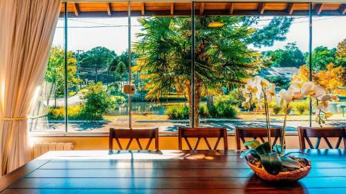 Casa Luxo 04 Suites - Concierge E Camareira