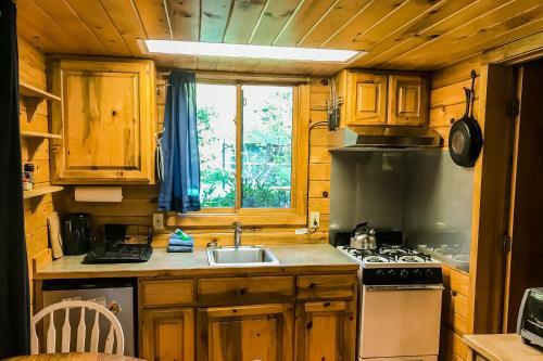 Apartamento Cove Cabin Retreat