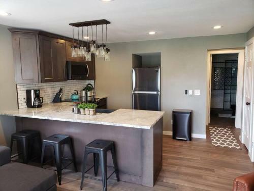 Apartamento Lake Front Condo 1bd - Fully Remodeled!