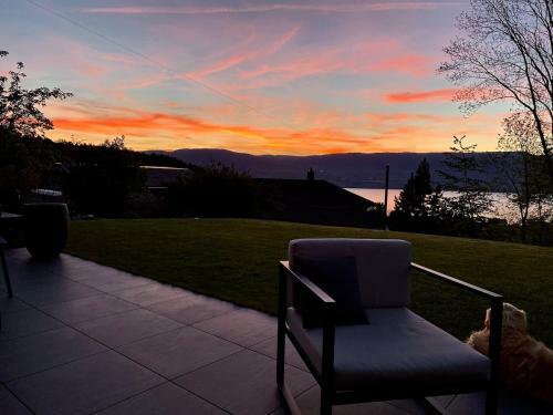 Lake View Villa