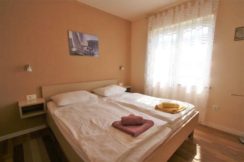 One Bedroom Apartment Bonsai With Shared Pool