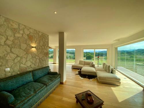 Villa Whit Pool & Jacuzzi