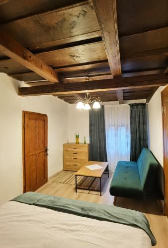 Hostal S�v�rlak