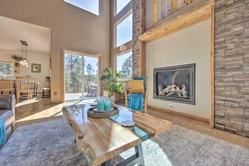Spacious Woodland Park Home With Mountain Views