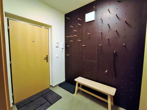 Apartm�ny ?�?ky Lll