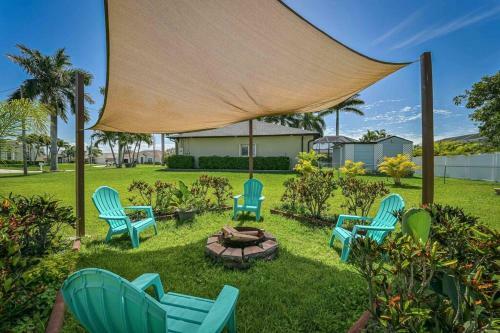 Villa Beautiful 4-bed, 2-bath, Plus Den, W/heated Pool