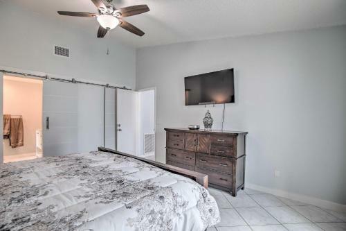 Sleek Lauderhill Home 11 Mi To Pompano Beach