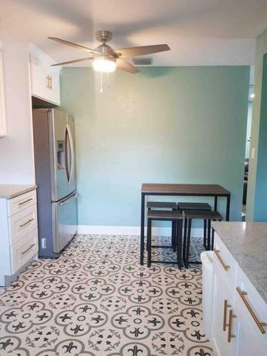 Charming 4br Home 10mins Away From Beaches!