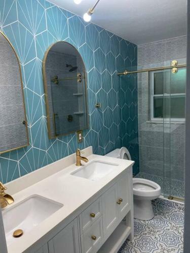 Charming 4br Home 10mins Away From Beaches!
