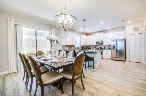 Palatial 6 Bdm Villa At Champions Gate Villa