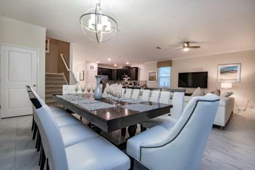 Vacation In Style - 9 Bdm In Champions Gate Villa