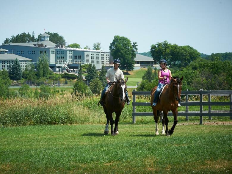 Hotel Deerhurst Resort