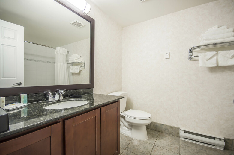 Hotel Comfort Inn & Suites