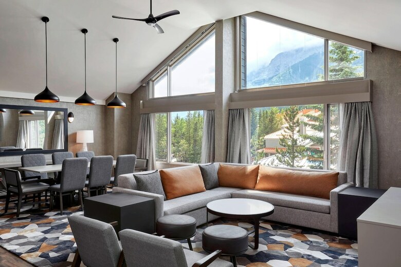 Hotel Delta Lodge At Kananaskis