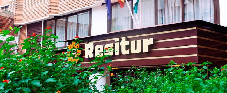 Apartamentos Elegance Resitur