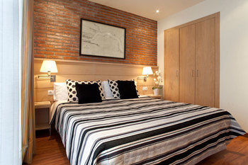 Serennia Apartamentos Arc De Triomf