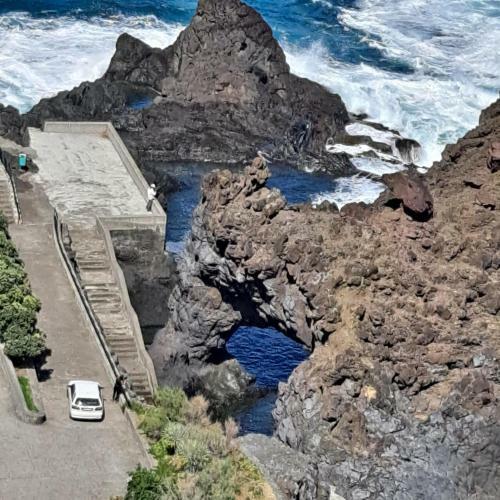 Chal� Seixal-sea View