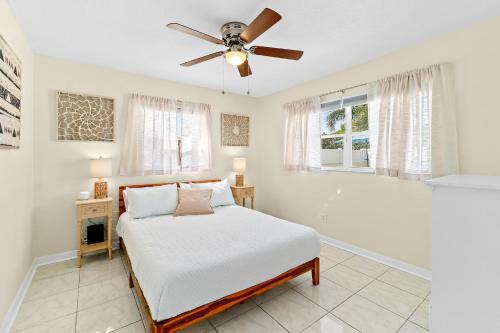Seven Bedroom Home And Private Studio