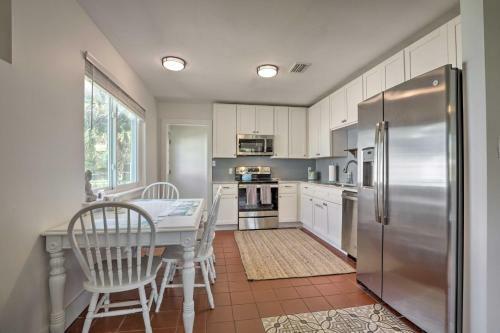 St Augustine Bungalow With Yard Pets Allowed!