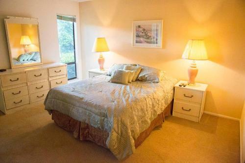 Clubview Country Club Condo