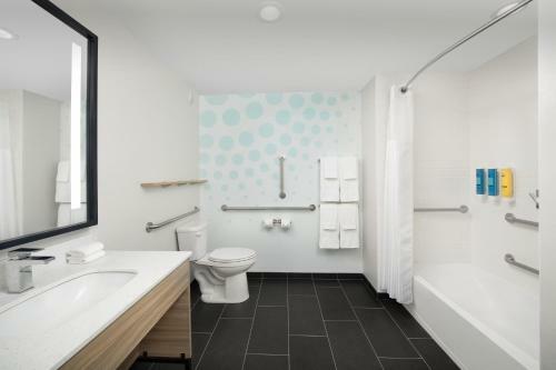 Hotel Tru By Hilton Orlando Convention Center