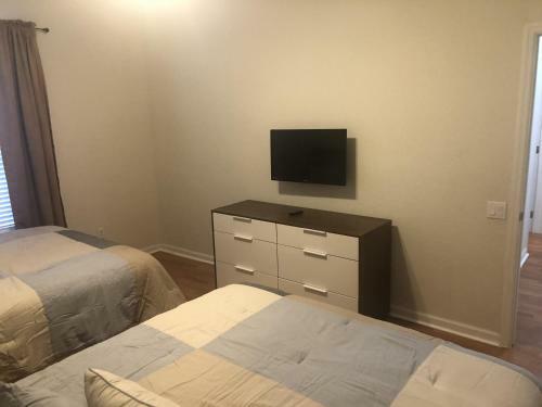 Is2 110 - 3 Bedrooms Near Universal Studios
