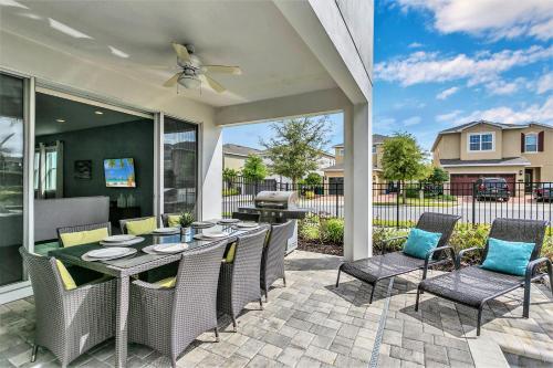 Encore Resort 6 Bedroom Vacation Home With Pool (2004)