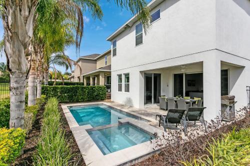 Encore Resort 6 Bedroom Vacation Home With Pool (2004)