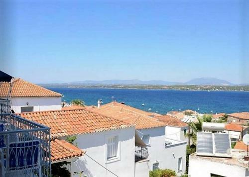 Posada Levante, Colours And Aromas Of Spetses