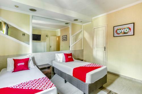 Oyo Nobs Hotel
