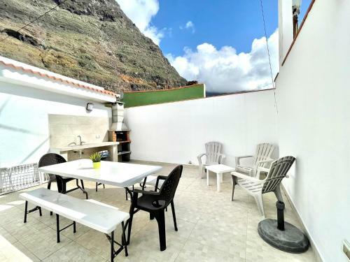 Two-bedroom House 5, Freewifi, Ac, Bbq, Mountain View