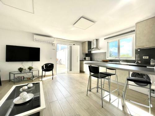 Two-bedroom House 5, Freewifi, Ac, Bbq, Mountain View