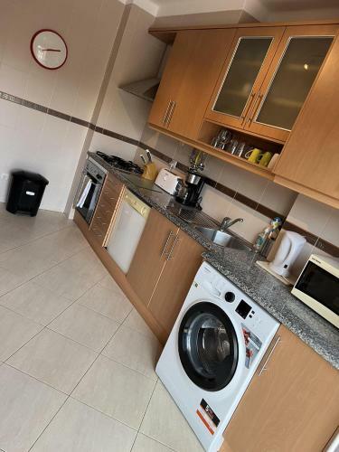Stunning High Spec 2 Bed Apartment In Alvor