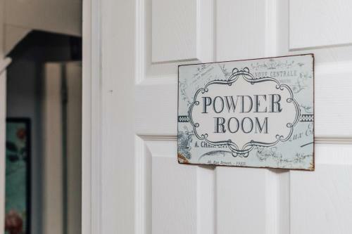 Wood House - Pet Friendly
