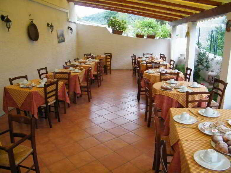 Hotel Villaggio Tab�