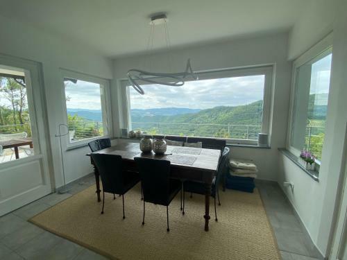 Pool Villa With View On The Langhe Hills