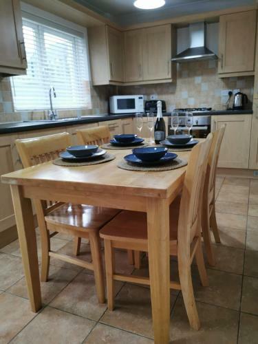 Holiday Home In Llandeilo With Log Burner