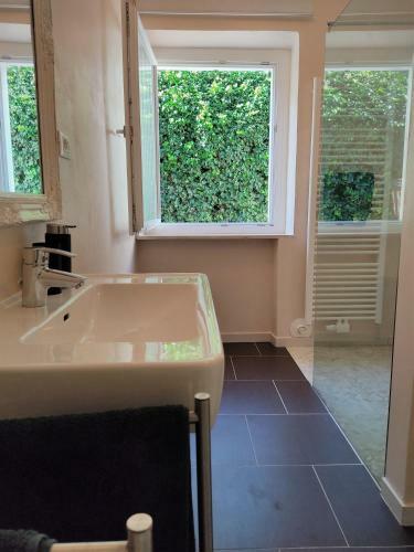 Neu: La Vista - Apartment Mit Traumblick & Garten