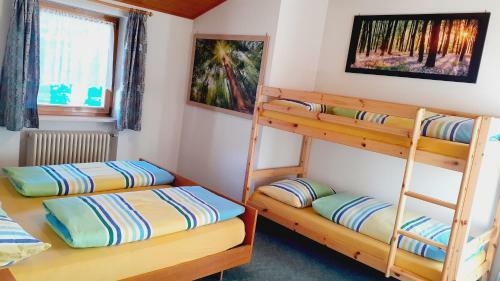 Apartamento Ferienwohnungen Lindebauer