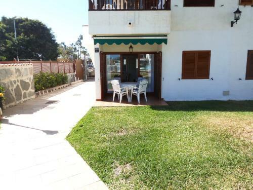 Los Balandros Apartments