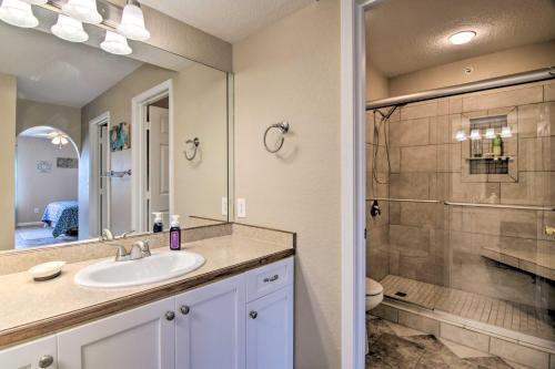 Apartamento Resort Condo With Covered Patio And Pool Access!
