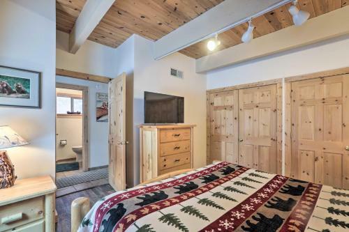 Lazy Bear Cabin