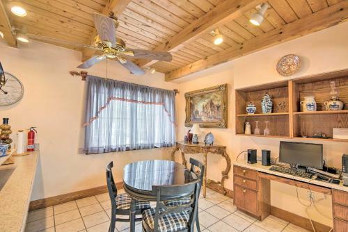 Idyllic Lakefront Escape With Fire Pit And Grill!