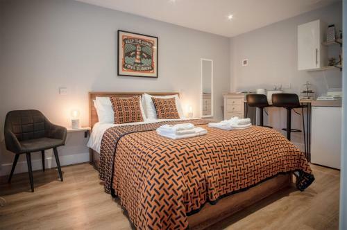 Grove - 1 Bedroom Apartment - Stepaside